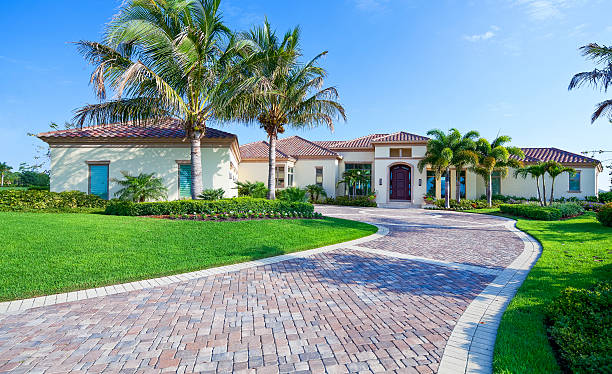 Best Professional Driveway Pavers  in Baldwyn, MS
